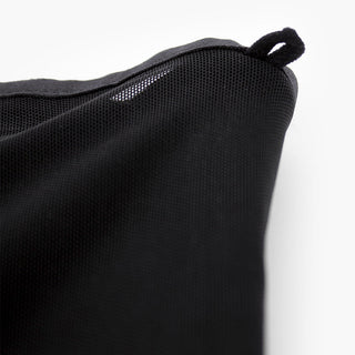 detail view of the side mesh pocket on the ciele athletics race ready and performance driven 3.5 inches tights short for womens named CRGTight in shadowsphinx color