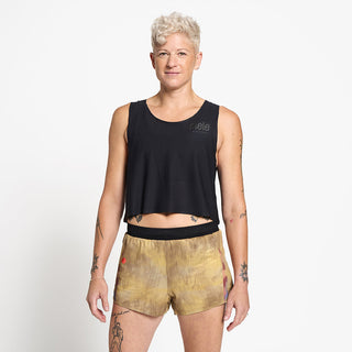front view of the ciele athletics lightweight, race ready and performance driven Singlet for womens named RDCRPSinglet in shadowsphinx color, on a model