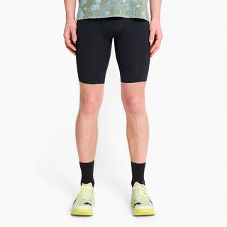 Model_Text: model is 6'2" and wears a medium