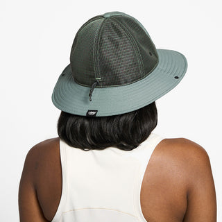 back view of the ciele athletics TRLBucket unisex running bucket hat in silver pine color, on a model