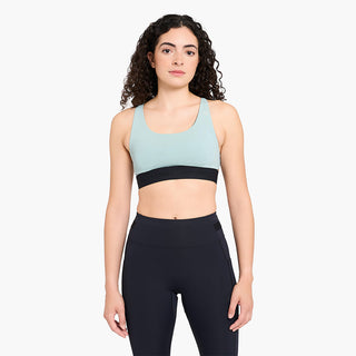 Model_Text: model is 5'5" and wears a small